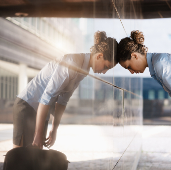 overwhelmed businesswoman overwhelmed businesswoman